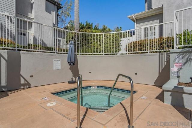 8631 Via Mallorca, San Diego, California 92037, 2 Bedrooms Bedrooms, ,2 BathroomsBathrooms,Condominium,For Sale,Via Mallorca,240018494SD