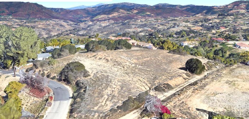 MLS #250029848SD img 17