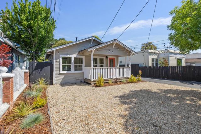 441 Vera Avenue, Redwood City CA: https://media.crmls.org/mediaz/83c0ea83-b4f0-467b-9f4d-0c6877fbe457.jpg