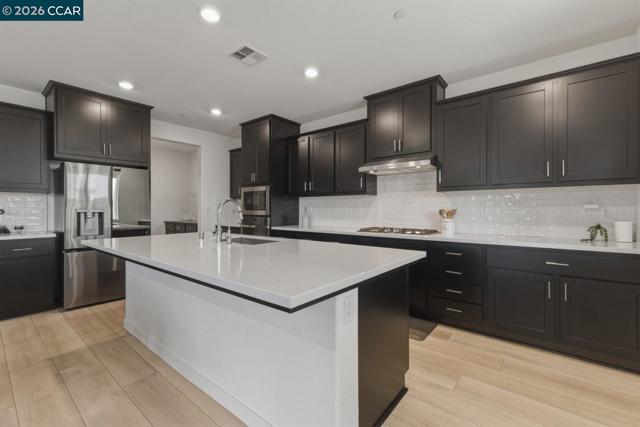 Image 12 of 55 For 5409 Spring Mountain Ln