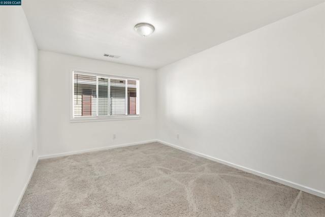 2593 El Portal Dr., San Pablo CA: https://media.crmls.org/mediaz/83c17994-f6f1-4f73-a050-6fba62e5bc84.jpg