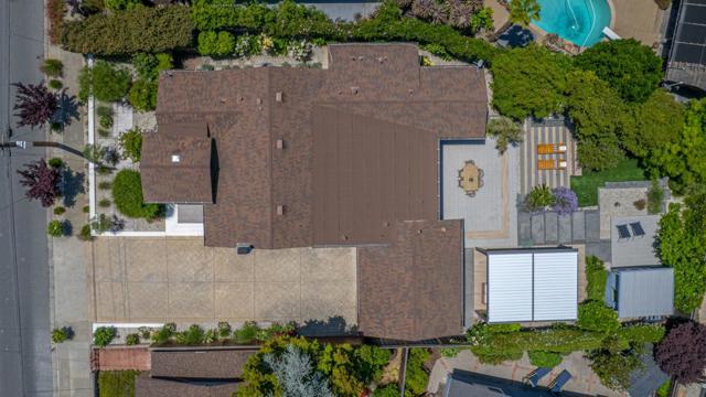 2618 Brewster Avenue, Redwood City CA: https://media.crmls.org/mediaz/83c1bdd1-999a-42a0-b331-b4af7a5fcb9b.jpg