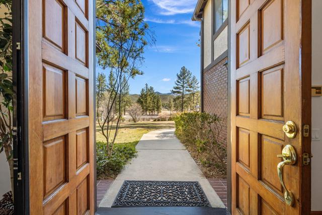59371 Devils Ladder Road, Mountain Center CA: https://media.crmls.org/mediaz/83c20b7d-ebdb-4c78-a498-956cbfed8202.jpg