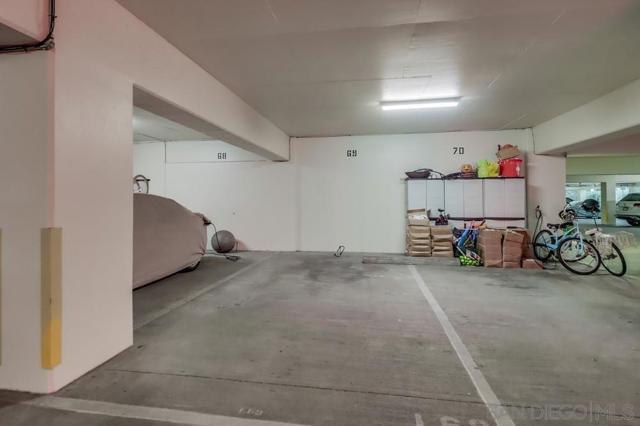 1720 Avenida Del Mundo, Coronado CA: https://media.crmls.org/mediaz/83c28ee2-77e9-4ebb-8e8c-30971f070cfe.jpg