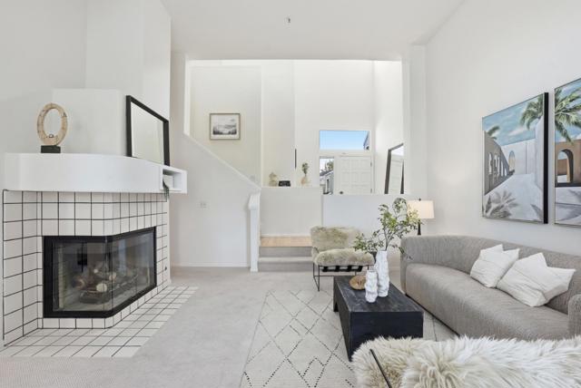 832 Sovereign Way,  CA: https://media.crmls.org/mediaz/83c3e7d5-282a-408f-b6b5-c1892b9f7ff5.jpg