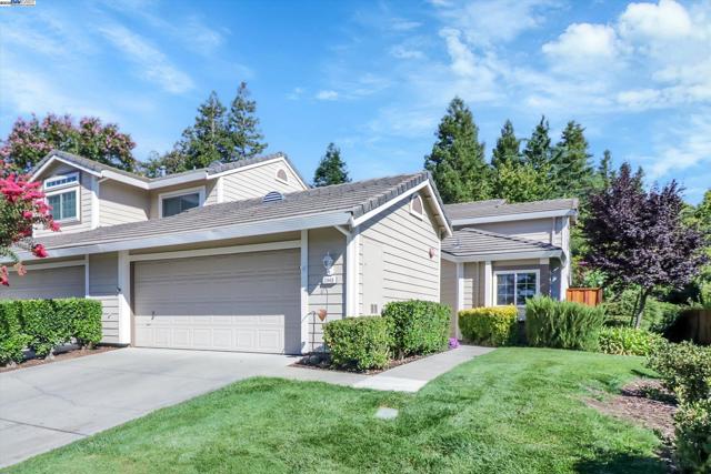3948 Inverness, Livermore CA: https://media.crmls.org/mediaz/83c58e78-5224-4a49-ba3c-a411d0b6a9ba.jpg