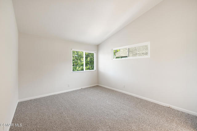 5813 Cochran Street, Simi Valley CA: https://media.crmls.org/mediaz/83c5cb9d-9b41-4c1e-8d5c-8d60bcda95af.jpg