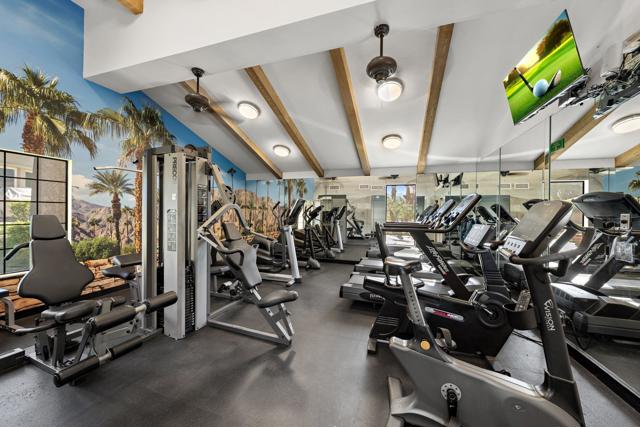 48543 Via Encanto, La Quinta CA: https://media.crmls.org/mediaz/83c6c91e-9b2c-4e44-9502-981e3c565ee2.jpg