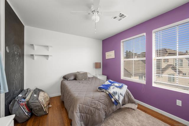 2745 White Pine Ct, Chula Vista CA: https://media.crmls.org/mediaz/83c77e68-0783-4673-9800-f02696fdc12b.jpg