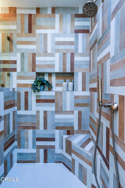 Image 44 of 67 For 250 Calle Del Verano