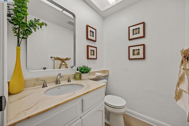 3691 Thrush Ter., Fremont CA: https://media.crmls.org/mediaz/83c9b2ab-f3fd-486a-862d-4325a0caf62e.jpg