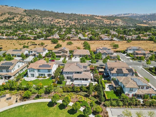 18713 White Moon Drive, Morgan Hill CA: https://media.crmls.org/mediaz/83cb0e23-ceee-47de-9eec-e764d97a3dab.jpg