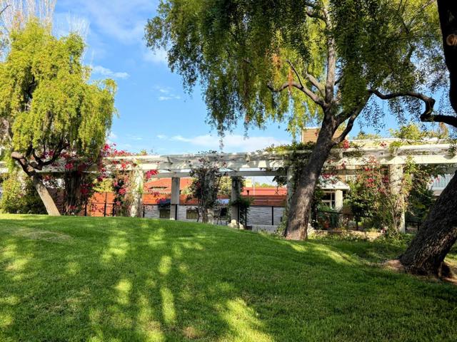 400 N 1st Street, San Jose CA: https://media.crmls.org/mediaz/83cb311e-9bba-4bb5-a8ed-f0162a3cd123.jpg