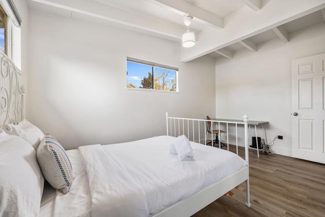 7552 Elk Trail, Yucca Valley CA: https://media.crmls.org/mediaz/83cb6a35-7859-4f68-8a42-b72ab5e12bc6.jpg
