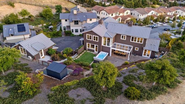 288 Campina Court, Fremont CA: https://media.crmls.org/mediaz/83cb8011-e27b-45a3-83cb-59a2358d08f7.jpg