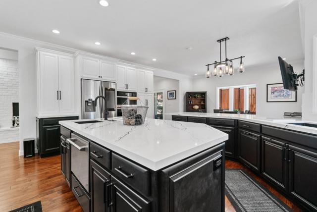 29 Kite Hill Road, Santa Cruz CA: https://media.crmls.org/mediaz/83cbfccd-bbc8-4bd2-835a-50471a82cfc3.jpg
