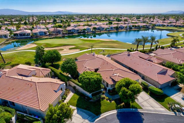 50500 Cypress Point Drive, La Quinta CA: https://media.crmls.org/mediaz/83cc698c-2c99-4050-a26c-b08b7a0103ce.jpg