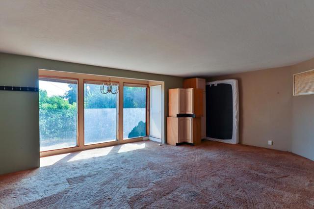 4980 Paradise Drive, Tiburon CA: https://media.crmls.org/mediaz/83cd7a01-8826-4cf3-90c3-3ac5fd7d2de2.jpg