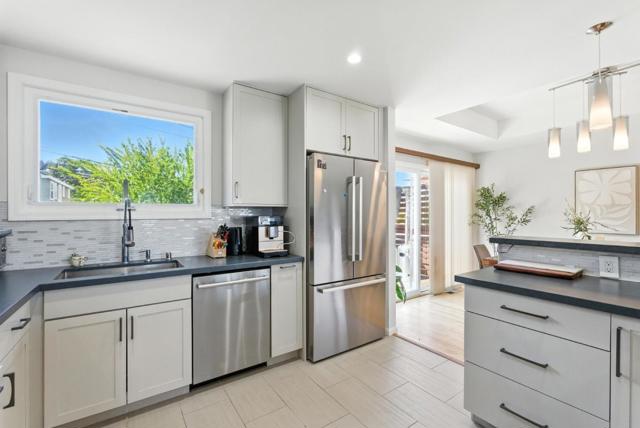 583 Hawthorne Avenue, San Bruno CA: https://media.crmls.org/mediaz/83cd87cf-5f5a-4082-b7ab-8bf696dae531.jpg