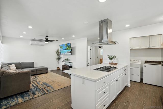 1622 Cherry Place, Escondido CA: https://media.crmls.org/mediaz/83cd9ef3-38ba-4be2-ba18-c1c272f2ff02.jpg