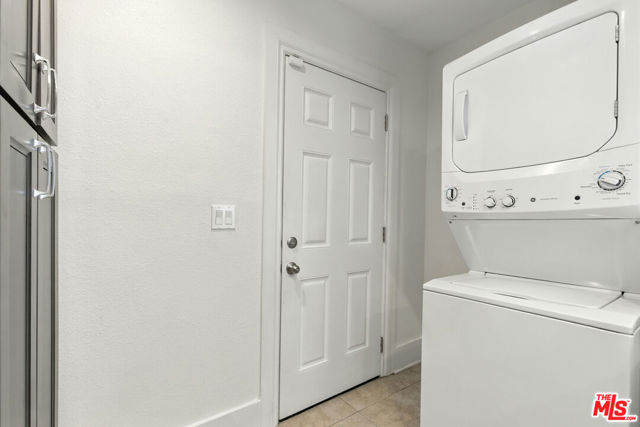 3521 W 58th Place, Los Angeles CA: https://media.crmls.org/mediaz/83cda911-6c3d-43df-8ad4-3246f0d222aa.jpg