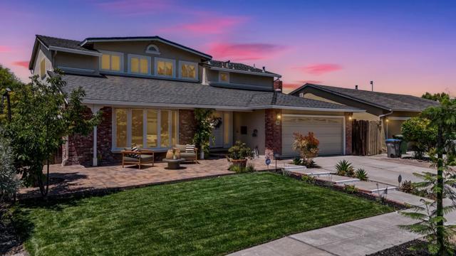 519 Suisse Drive, San Jose CA: https://media.crmls.org/mediaz/83cdce4a-6800-4c12-9f1b-c4f1771d48f0.jpg