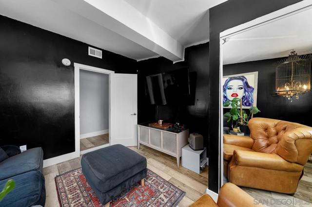 3850 Demus St, San Diego CA: https://media.crmls.org/mediaz/83cdf809-7b1b-4a73-8e8b-6af74480bbd0.jpg