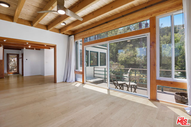 1212 Fernwood Pacific Drive, Topanga CA: https://media.crmls.org/mediaz/83ce7064-eaf5-48fd-b3d0-7d479b7d9190.jpg