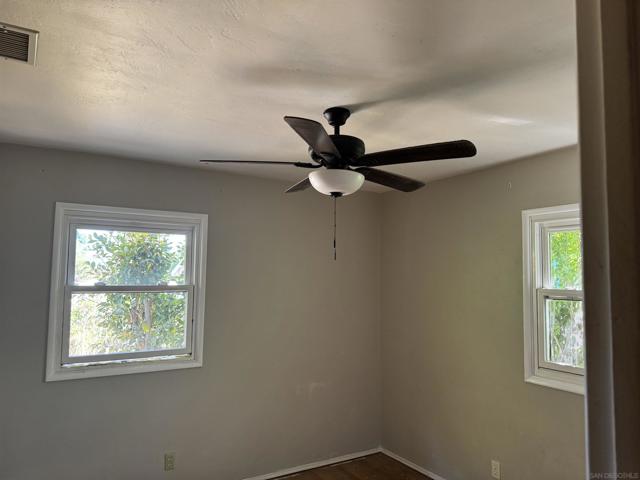 918 E 3rd Avenue, Escondido CA: https://media.crmls.org/mediaz/83ce91dc-3c49-4b2c-a187-79a68ab15d36.jpg