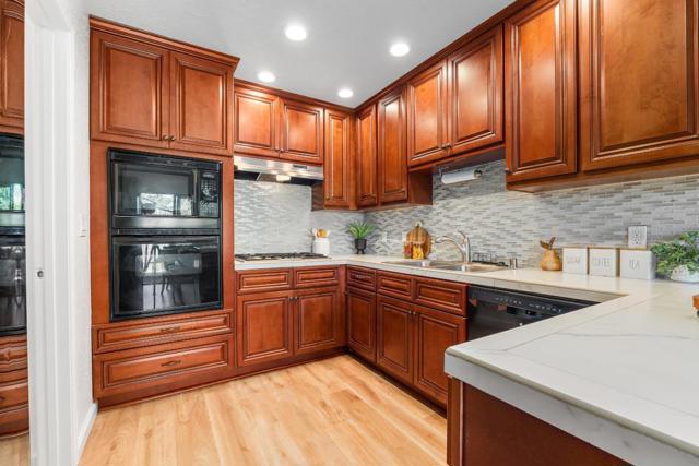 2834 Casa De Vida Drive, Aptos CA: https://media.crmls.org/mediaz/83cec721-96b2-4091-9ec8-d2647c9d3ae4.jpg