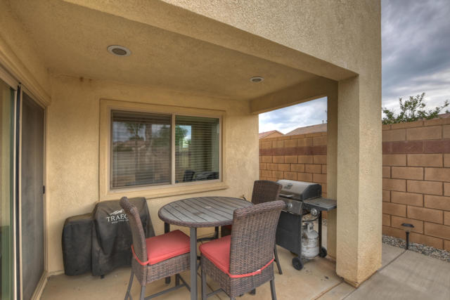 1431 Allium Court, Beaumont CA: https://media.crmls.org/mediaz/83cfeac8-89e1-4a3d-9ec8-b7113f1d1dfa.jpg