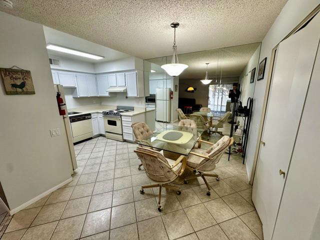 Image 4 of 56 For 1679 Sunflower Court