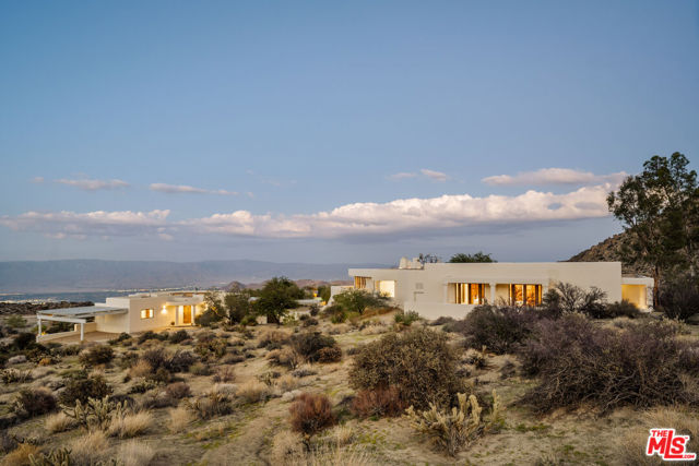 Image 35 of 39 For 57425 Palm Seco Circle