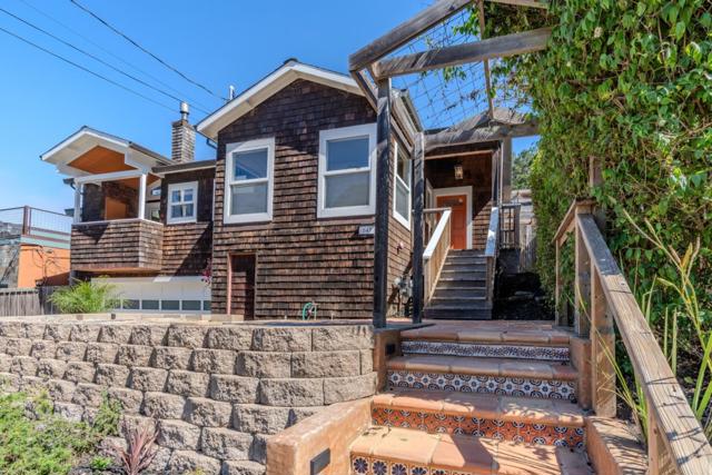 647 Canyon Drive, Pacifica CA: https://media.crmls.org/mediaz/83d1191f-07eb-44f2-9ace-f5d48eee25de.jpg