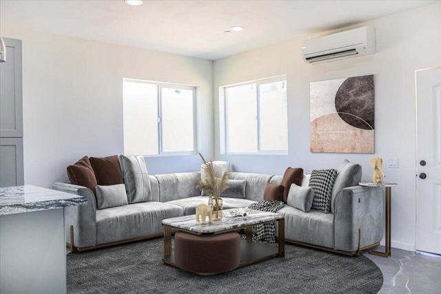 7608 Olympic Road, Joshua Tree CA: https://media.crmls.org/mediaz/83d1baf0-82f2-4190-a0fc-43ed71ee5e28.jpg