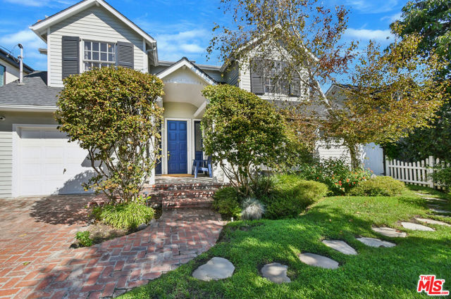 12359 Califa Street photo 15