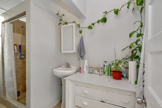 627 S 3rd Street, San Jose CA: https://media.crmls.org/mediaz/83d2be6f-2e16-4d90-a9c7-cedfadd8a7b0.jpg