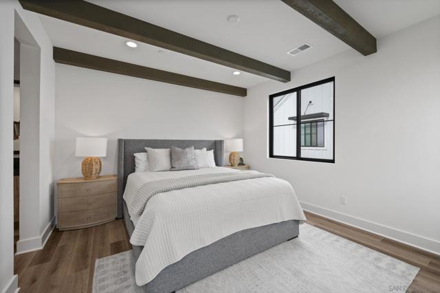1400 Anacona Pl, Encinitas CA: https://media.crmls.org/mediaz/83d2f9cf-bb2c-492a-a344-8b416d4ebf32.jpg