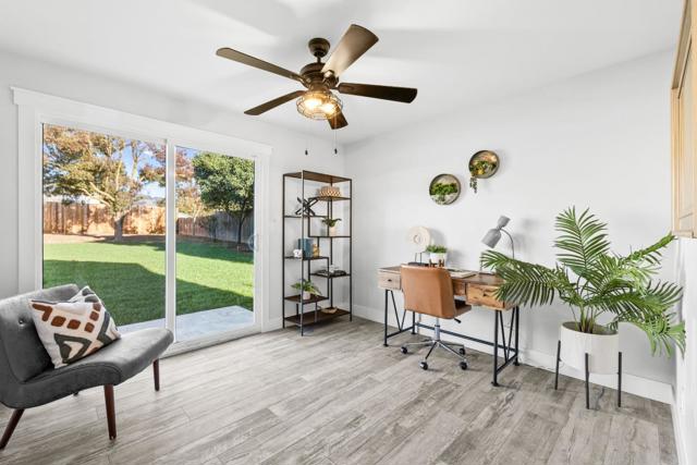 11840 Foothill Avenue, Gilroy CA: https://media.crmls.org/mediaz/83d34c4d-aa80-43db-a60a-2d5513c63e6f.jpg