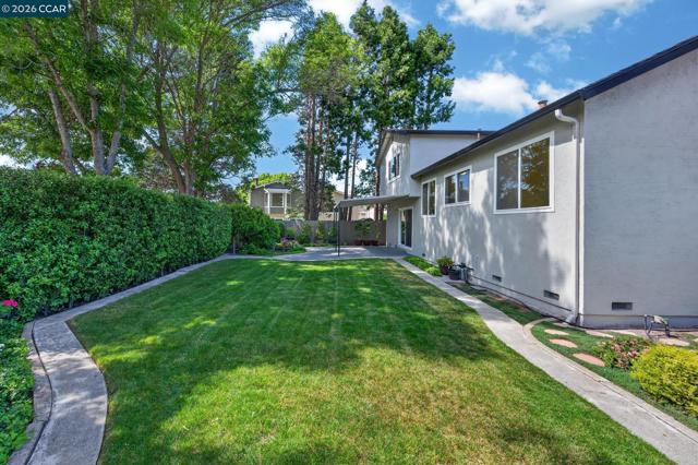 Image 6 of 60 For 2134 Whippoorwill Ct