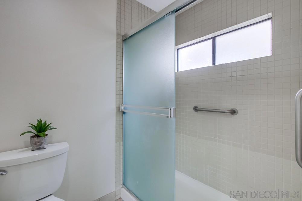 12122 Royal Birkdale Row - photo 15