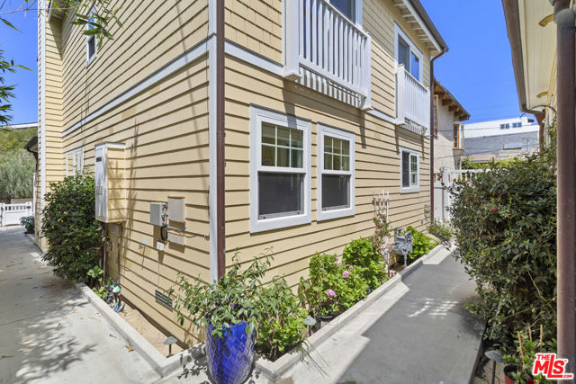 20 Anchorage Street, Marina del Rey, California 90292, ,Multi-Family,For Sale,Anchorage,24434905