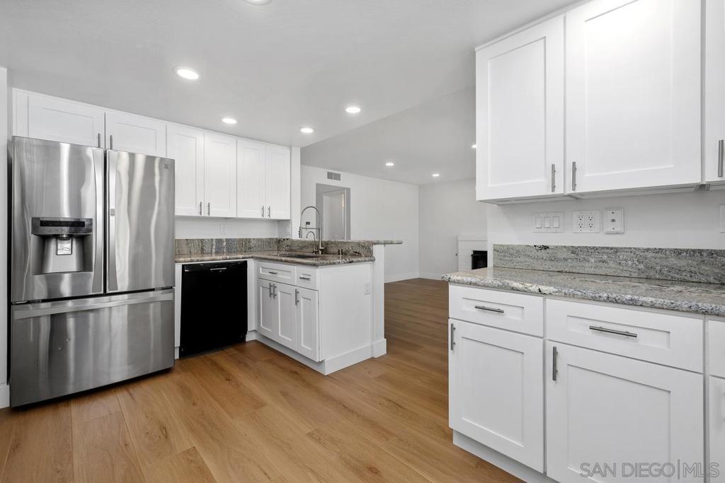 12975 Amaranth Street - photo 2