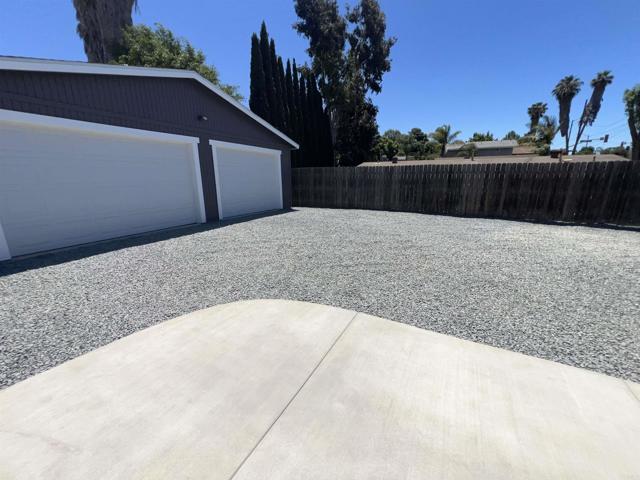 633 Kempton, Spring Valley CA: https://media.crmls.org/mediaz/83d640b9-945f-4f7b-9be3-54cc2db0e5e6.jpg