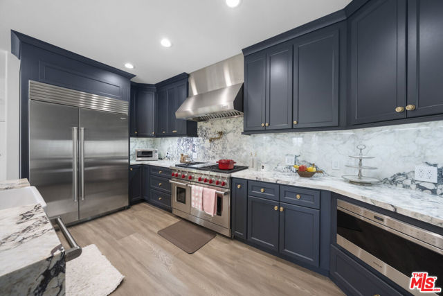 Image 36 of 49 For 12917 Galewood Street