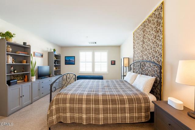 Detail Gallery Image 12 of 18 For 3661 Islander Walk, Oxnard,  CA 93035 - 3 Beds | 3/1 Baths