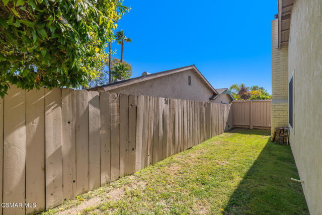 1569 Burning Tree Drive, Thousand Oaks CA: https://media.crmls.org/mediaz/83d832fa-f9e2-45dc-9eea-92fa542c0fa4.jpg