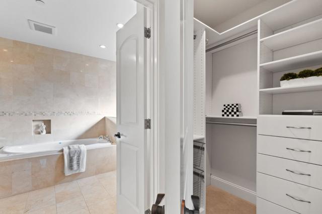 2124 Oakley Avenue, Menlo Park CA: https://media.crmls.org/mediaz/83d87b4f-b2cf-4613-8255-d95cd59e8169.jpg