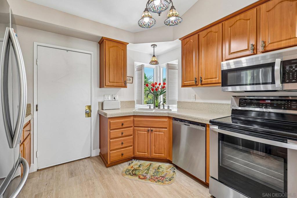 960 Concord Ct. - photo 10