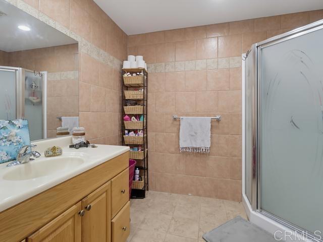 5949 Tonawanda Dr, San Diego, CA 92139 photo 16